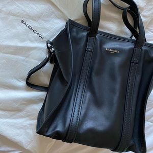 (Host Pick✨)Balenciaga Black Leather Shopper